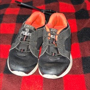 Oshkosh Tennis Shoes